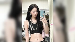 WINTER SHOWS TITS 73593 1 KPOP ALLPOP
