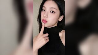 YEJI SUCKING DEEP 120358 1 KPOP ALLPOP