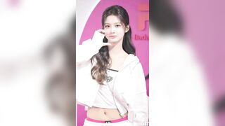 SULLYOON SHOWS BOOBS 142167 1 KPOP ALLPOP