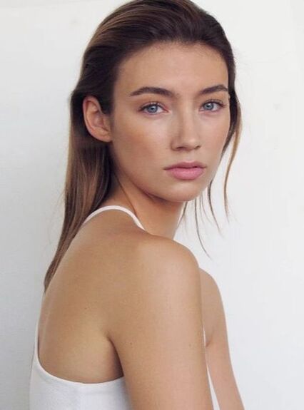 model-avatar