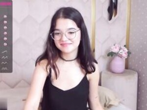 Prostitute Anastasia Khairullina (Kelly Freddo) anal fisting